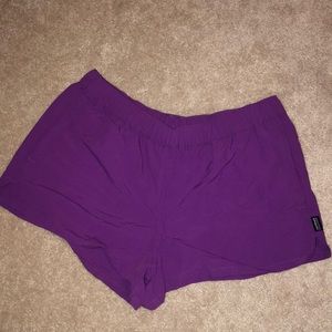 Patagonia barely baggies women’s shorts